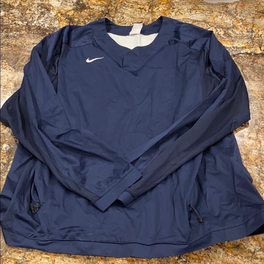 Nike pullover windbreaker